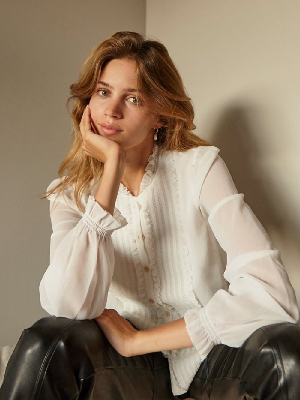 Aritzia Fiji Blouse